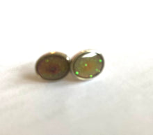Load image into Gallery viewer, Stylish Oval Glitter Mood Earrings