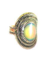 Load image into Gallery viewer, Glowing Mood Ring