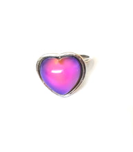 Load image into Gallery viewer, Full of Love Mood Ring