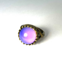 Load image into Gallery viewer, Bronzed Circular Crown Setting Mood Ring