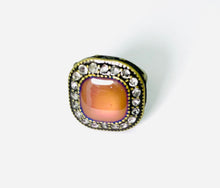 Load image into Gallery viewer, Bronze Ornate Mood Ring