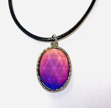 Load image into Gallery viewer, Oval Mood Necklace