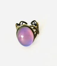 Load image into Gallery viewer, Bronzed Brass Heart Mood Ring