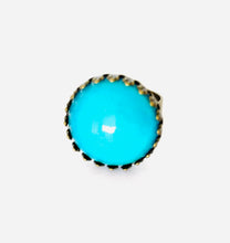 Load image into Gallery viewer, Bronzed Circular Brass Mood Ring