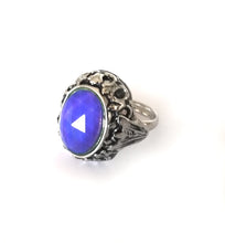 Load image into Gallery viewer, Antique Mood Ring