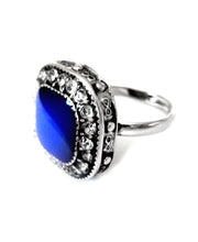 Load image into Gallery viewer, Ornate Mood Ring