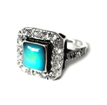 Load image into Gallery viewer, vintage looking mood ring