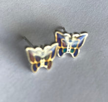 Load image into Gallery viewer, Chameleon Butterfly Mood Earrings