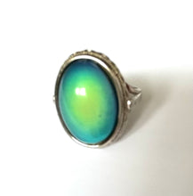 Load image into Gallery viewer, Sterling Silver Mood Ring Outlet Seconds Size 5 1/2