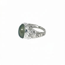 Load image into Gallery viewer, Sterling Silver Mood Ring Size 9