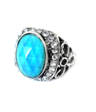 Load image into Gallery viewer, mood ring with a blue mood and stones around the side