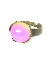 Load image into Gallery viewer, bronze mood ring with circular mood turning pink color by best mood rings