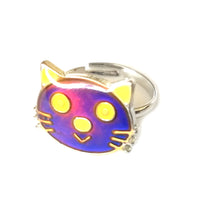 Load image into Gallery viewer, a cat face mood ring that also glows in the dark