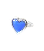 Load image into Gallery viewer, a child size heart mood ring with adjustable band