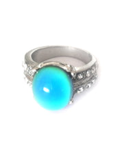 Load image into Gallery viewer, Stunning Oval Mood Ring