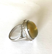Load image into Gallery viewer, Sterling Silver Mood Ring Size 7