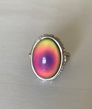 Load image into Gallery viewer, Sterling Silver Mood Ring Size 7