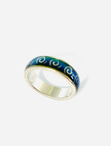 Celtic Spiral Mood Ring