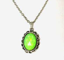 Load image into Gallery viewer, Oval Mood Necklace