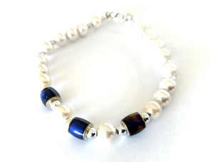 Pearly Magnetic Mood Bracelet