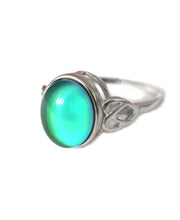 Load image into Gallery viewer, sterling silver celtic mood ring