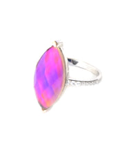 Load image into Gallery viewer, a sterling silver mood ring with a pink mood and horse eye design